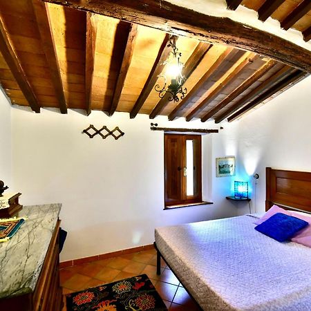 Agriturismo Corvaia Radicofani Exterior foto
