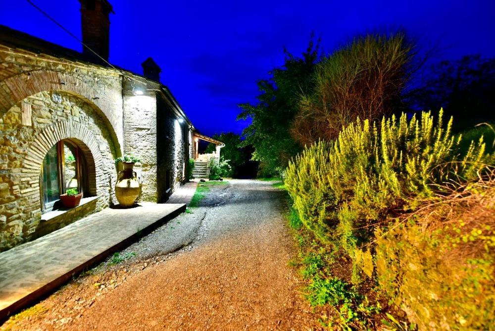Agriturismo Corvaia Radicofani Exterior foto